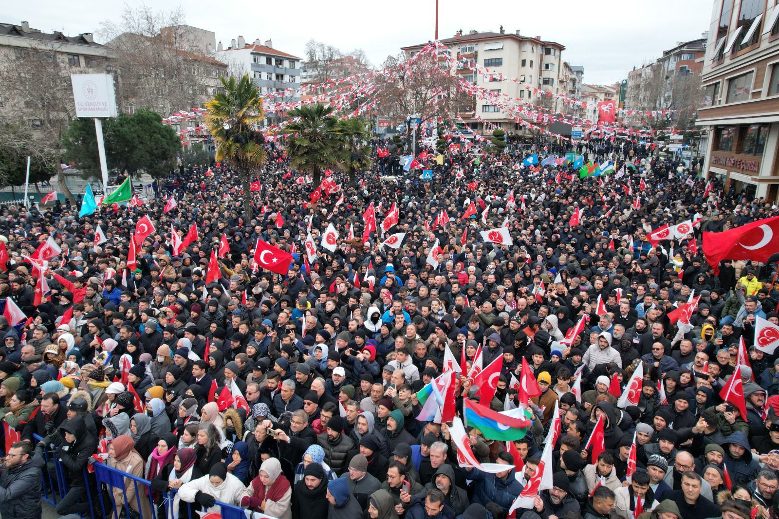 MHP Lideri Devlet Bahçeli Tekirdağ'da vatandaşla bir araya geldi