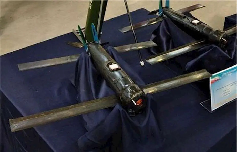 Iran_tests_Sina_loitering_munition_copy_of_American-made_Switchblade_300_925_003