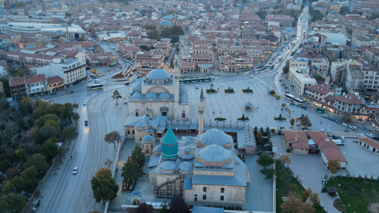 Konya Çarşi Yeni̇leme8