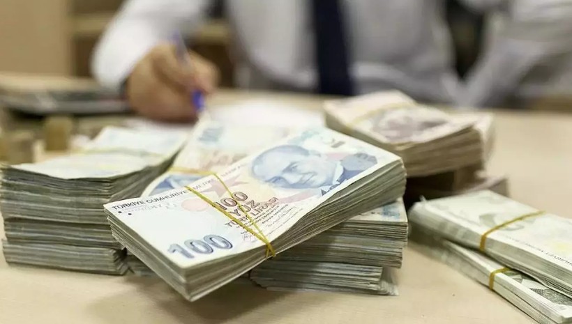 600 Bin Kamu Iscisine Mujde Grev Esiginden Anlasmaya 5Bsl