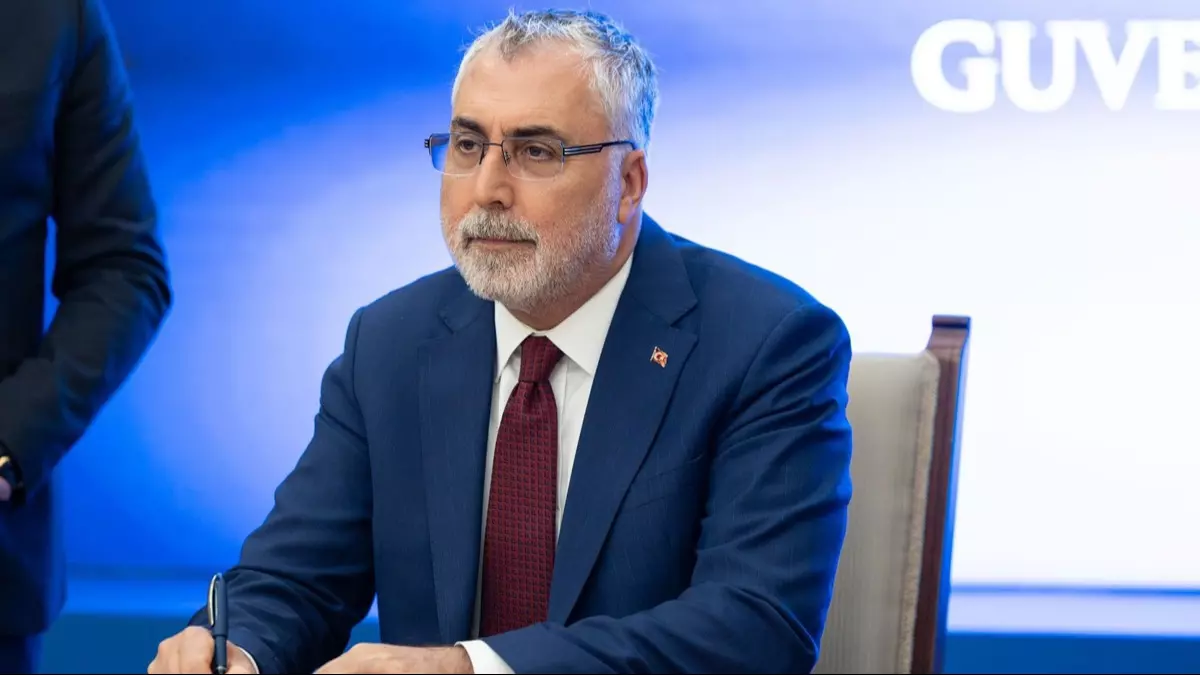 Bakan Işıkhan'dan asgari ücret için 'rakam' açıklaması