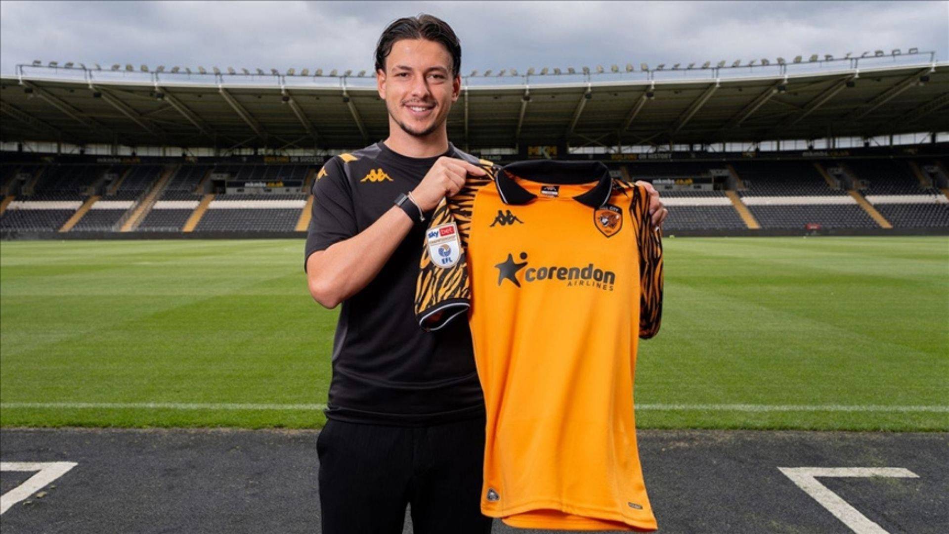 Trabzonsporlu Enis Destan Hull City Ye Transfer Oldu