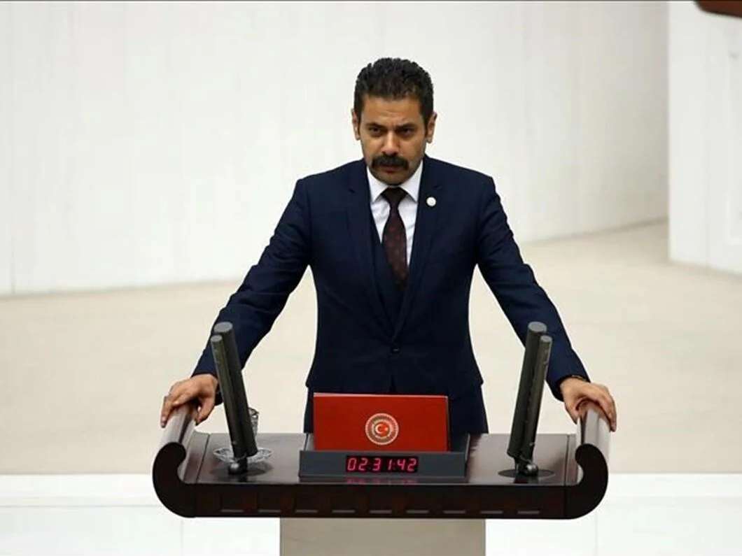 T N0 Ur8K Fx0 4Ee D V H Qx A