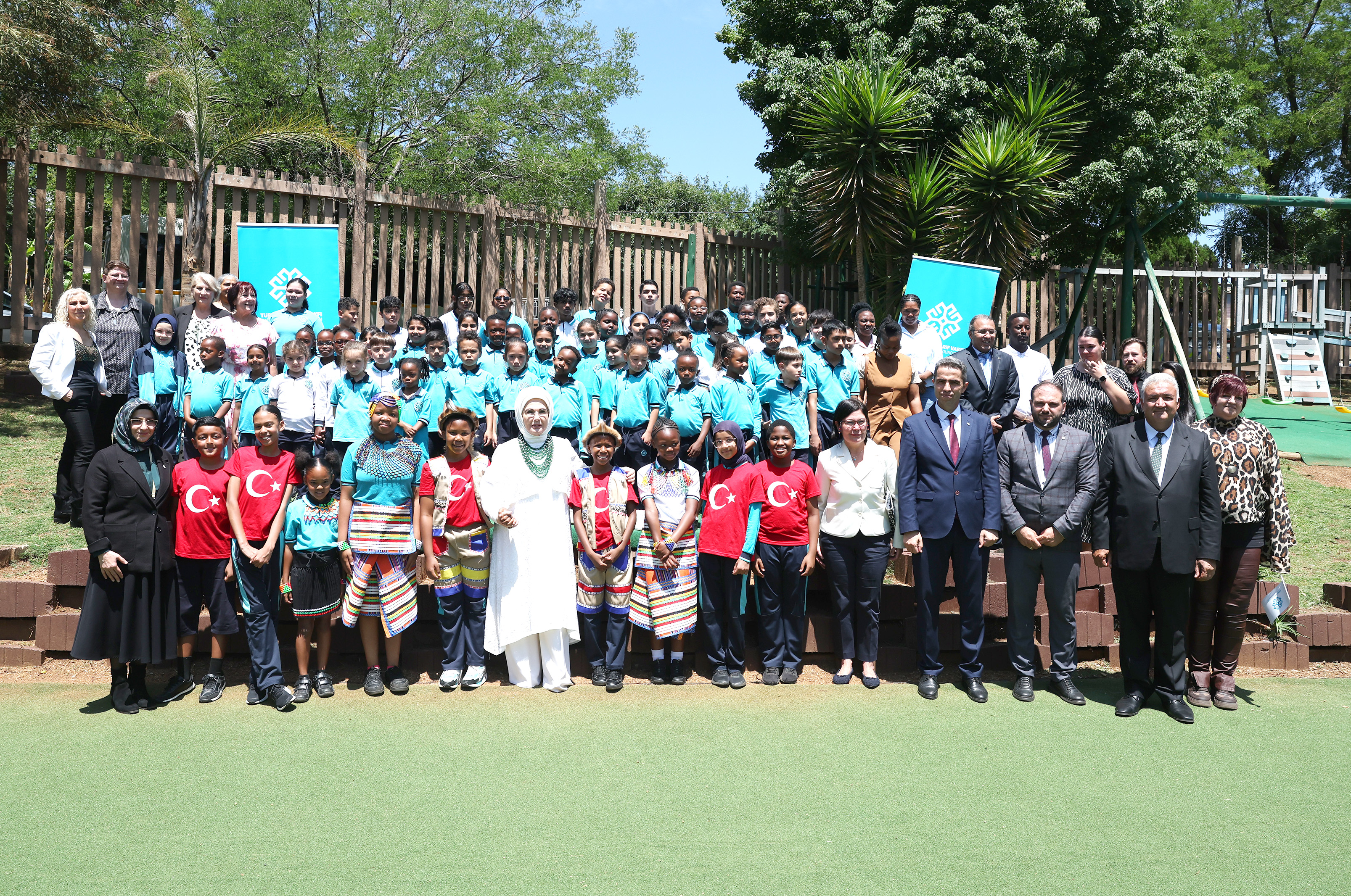 A A 20251122 39775356 39775350 E M I N E E R D O G A N G U N E Y A F R I K A D A U L U S L A R A R A S I M A A R I F O K U L U N U Z I Y A R E T E T T I