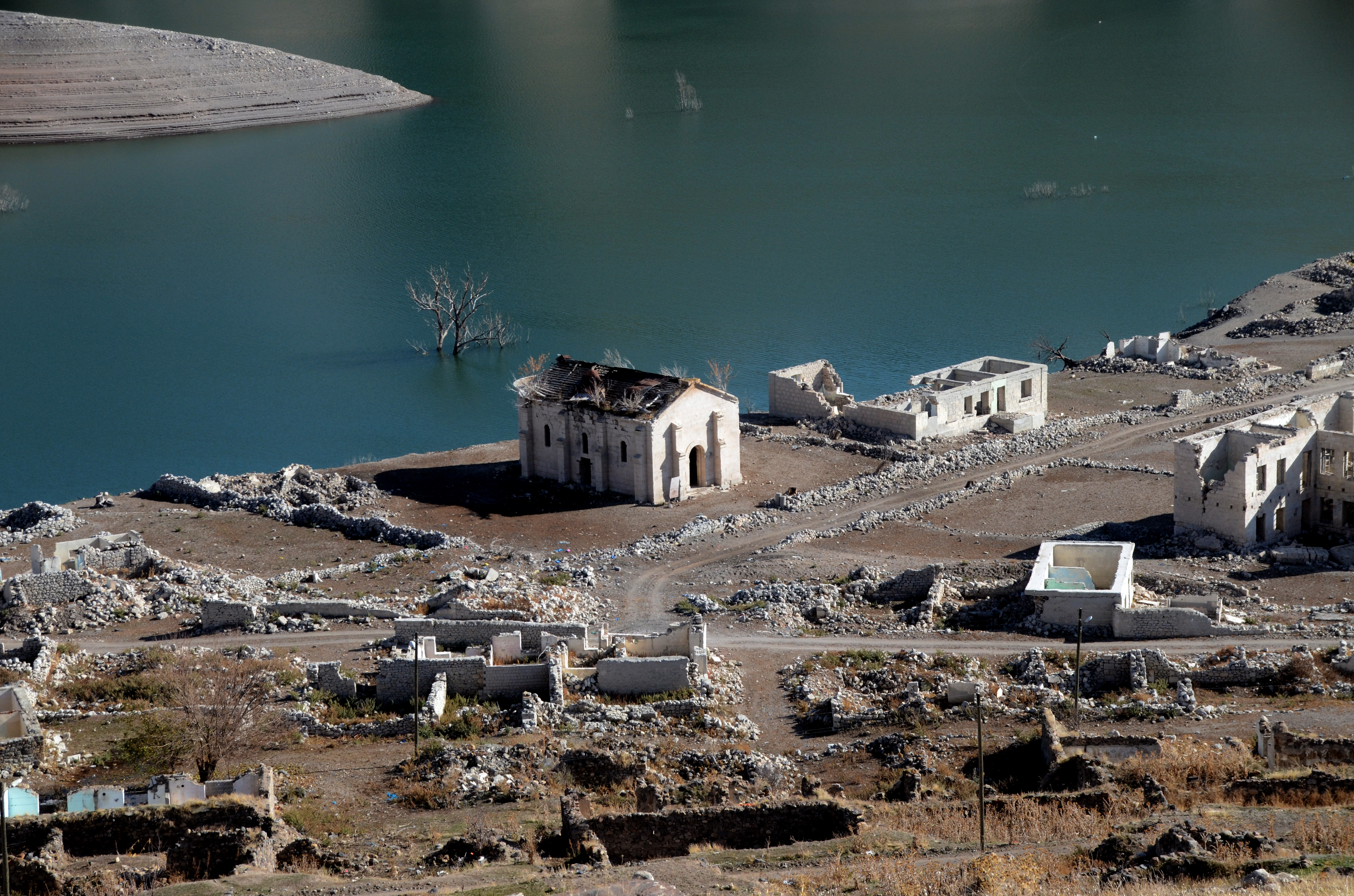 A A 20251123 39780749 39780747 K A R S T A B A R A J S U L A R I N I N C E K I L M E S I Y L E K O Y G U N Y U Z U N E C I K T I