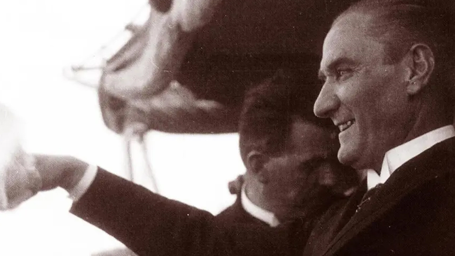 Atatürk9