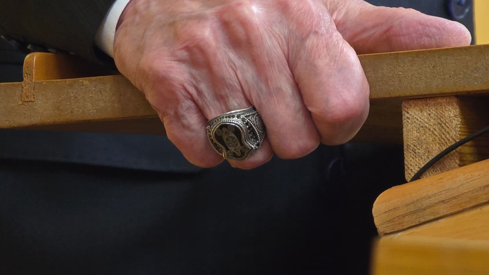 Whatsapp Image 2025 11 25 At 11.30.37