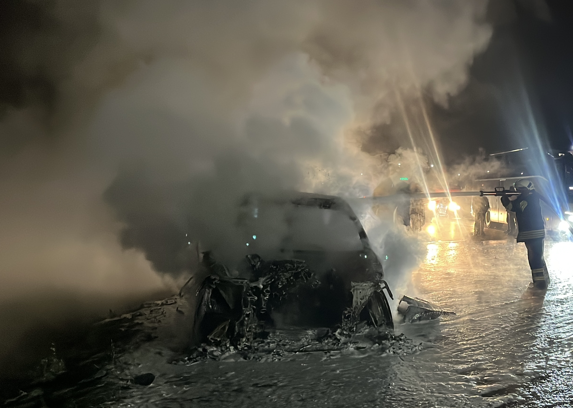 A A 20251215 39990694 39990692 S A M S U N D A S E Y I R H A L I N D E A L E V A L A N L U K S O T O M O B I L K U L L A N I L A M A Z H A L E G E L D I