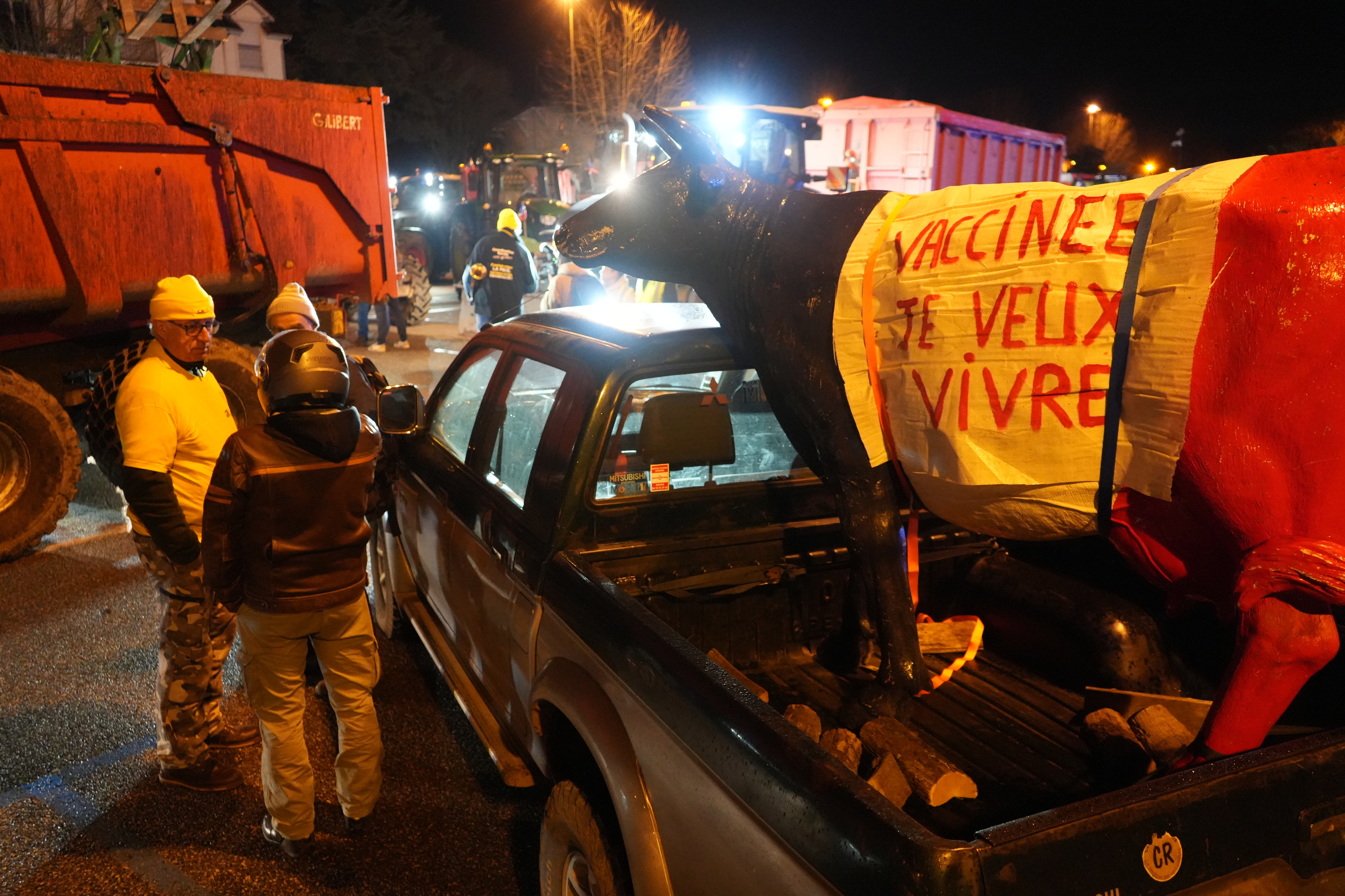 A A 20251216 40000510 40000508 F R