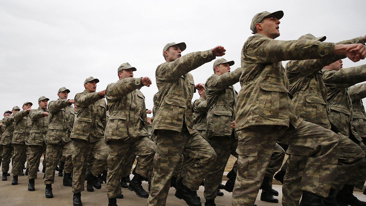 Bakan Güler'den askerlik müjdesi! Yeni düzenlemeyi duyurdu: İstedikleri yerde...