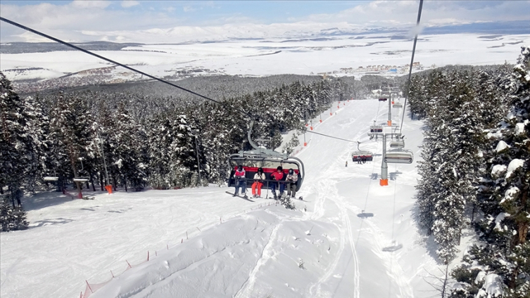 Thumbs B C 66A5Afd9Dd94448E318143Fa7133Abb1