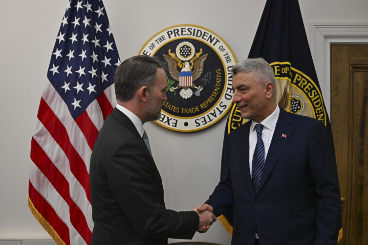 Ticaretbakaniömerbalat