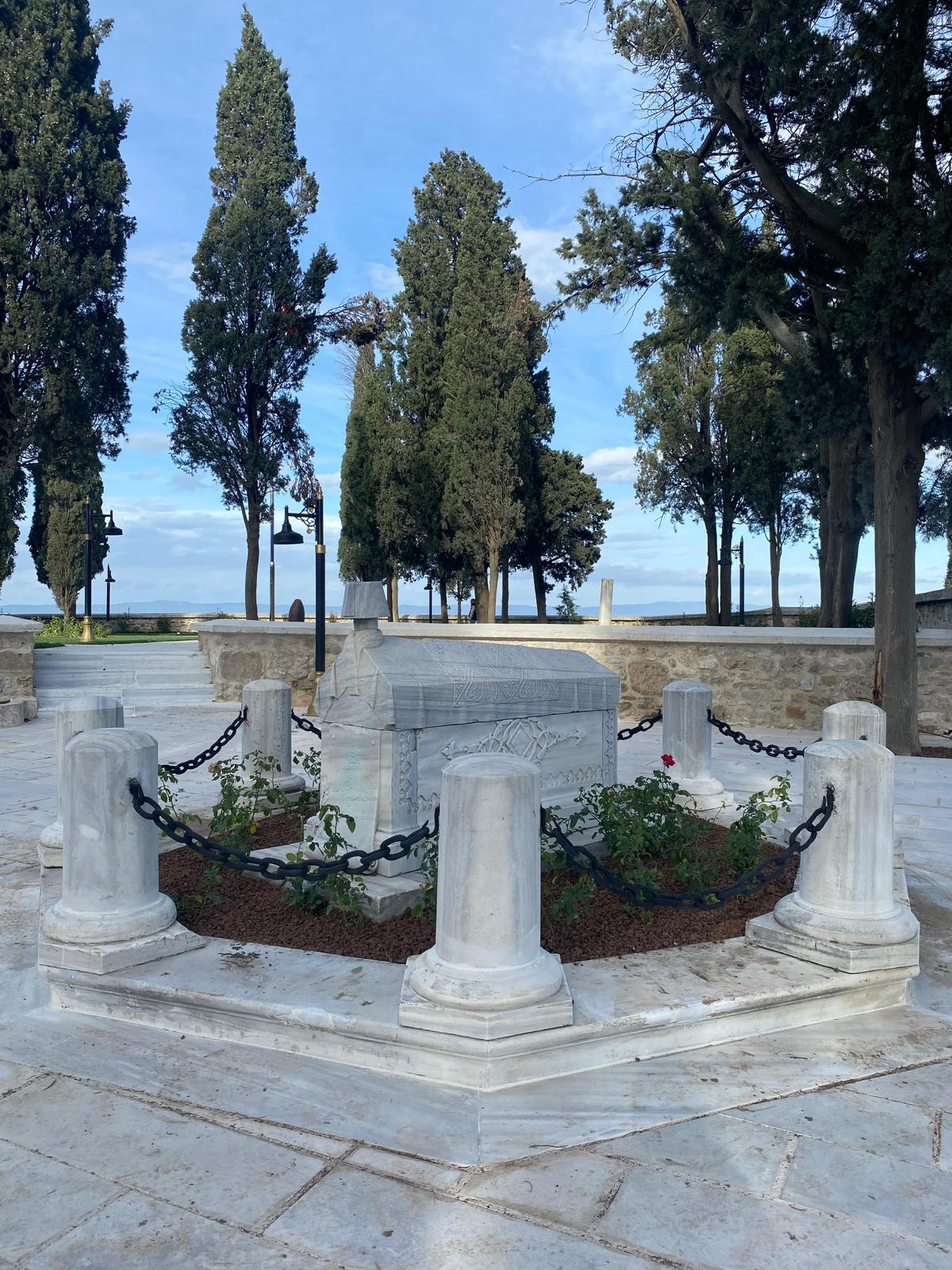 Whatsapp Image 2025 12 02 At 18.01.08