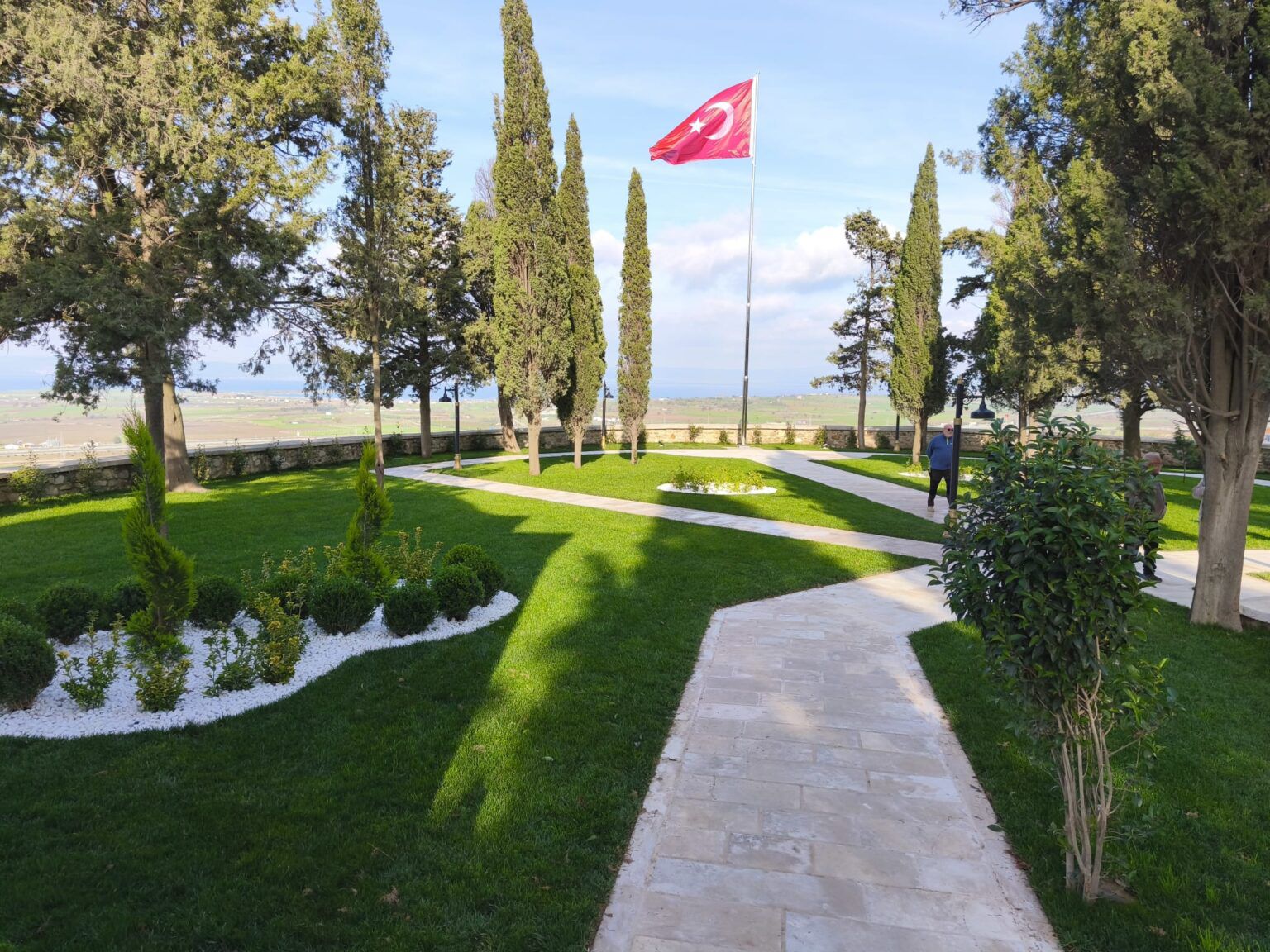 Whatsapp Image 2025 12 02 At 18.01.10 (1)