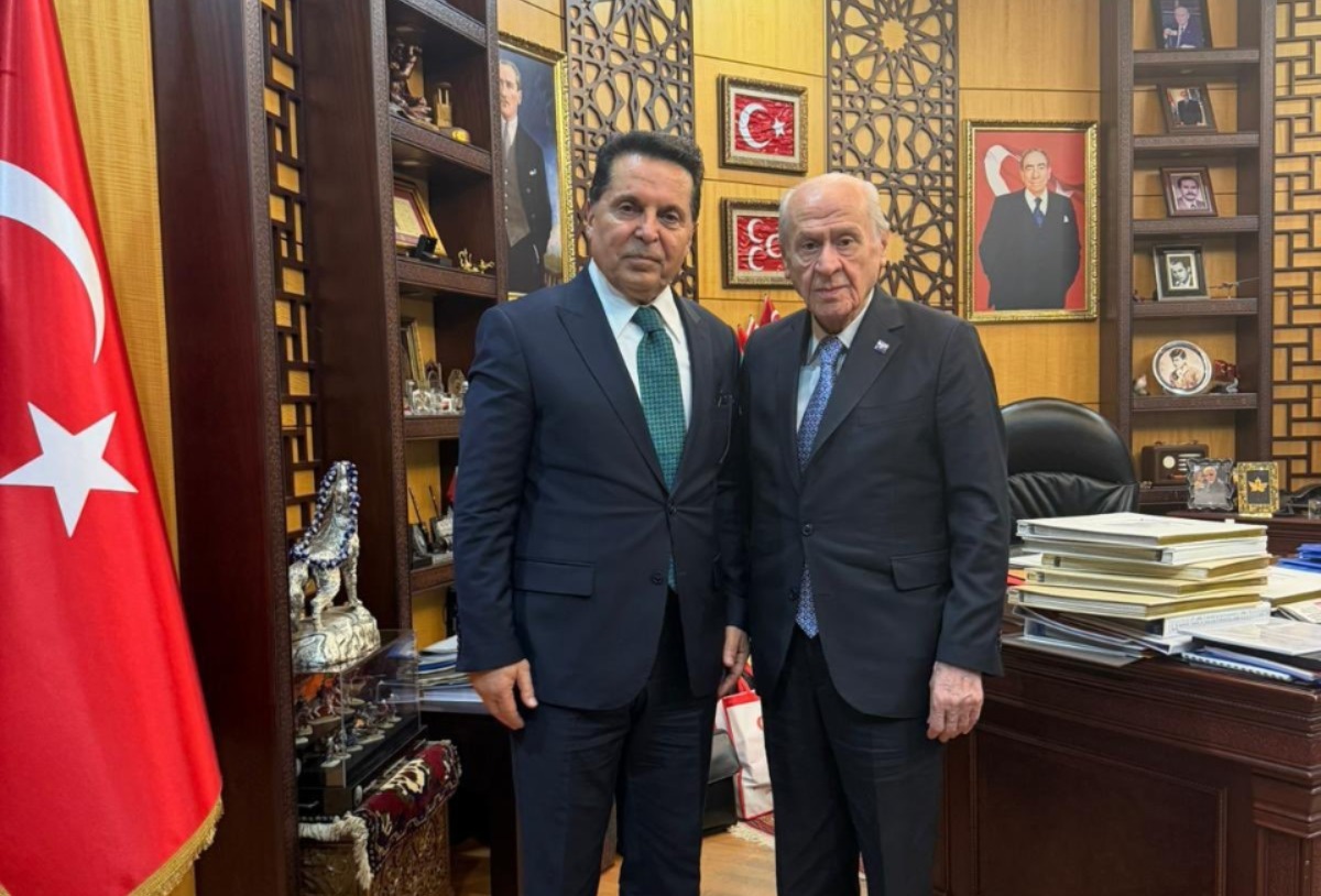 MHP Lideri Devlet Bahçeli, Ahmet Özer'i kabul etti
