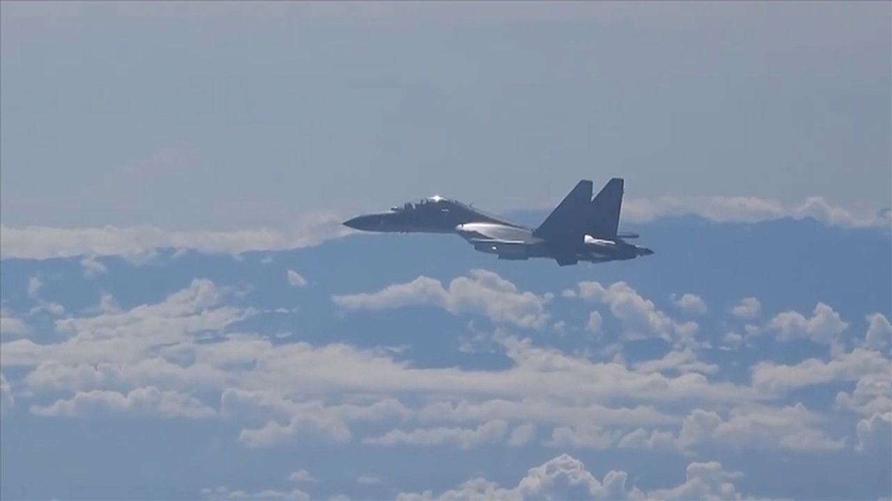 Tayvan: Ada çevresinde Çin'e ait 63 savaş uçağı ve 4 gemi görüldü