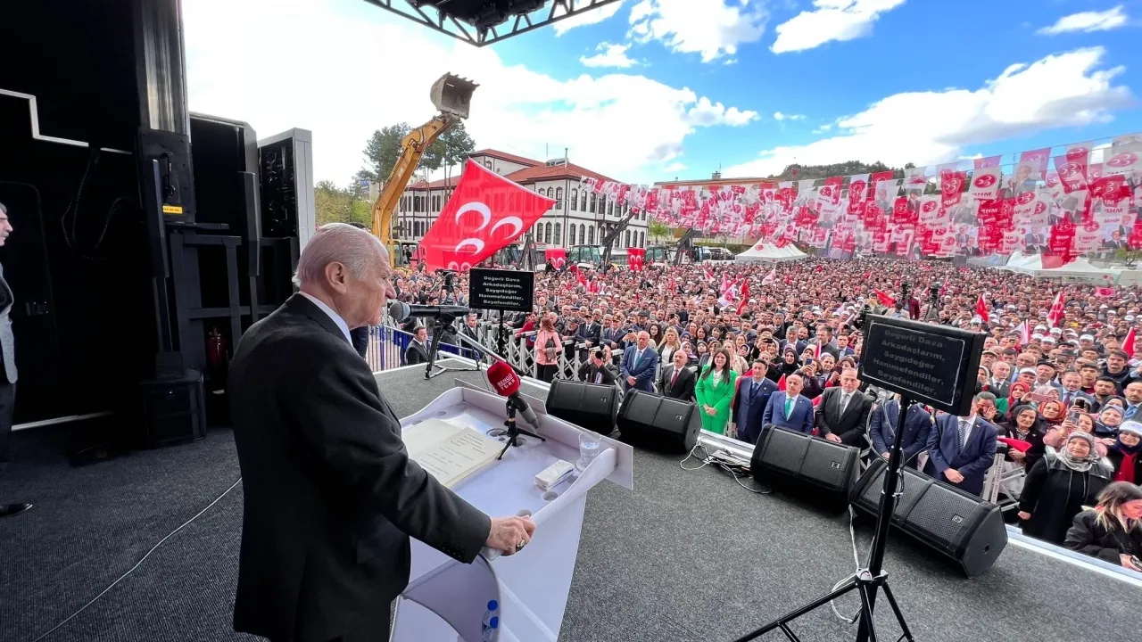 MHP Lideri Devlet Bahçeli: Cumhur'a baş olmak Kılıçdaroğlu'nun harcı değildir