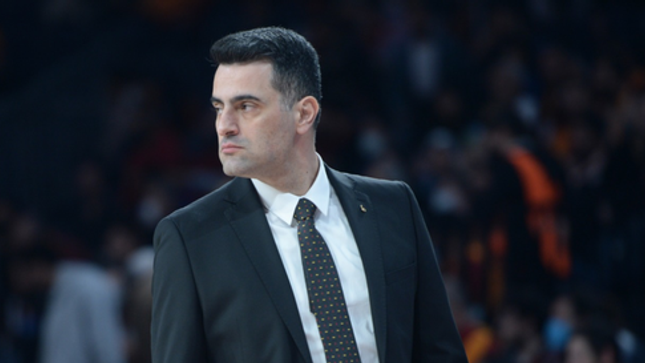 Galatasaray Basketbol'da, Andreas Pistiolis ile yollar ayrıldı