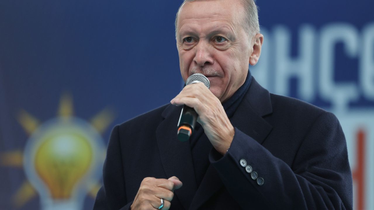 Cumhurbaşkanı Erdoğan: 'İstanbul, bu ülkenin yönetimini kasetle ele geçirme operasyonlarına geçit vermemiştir'