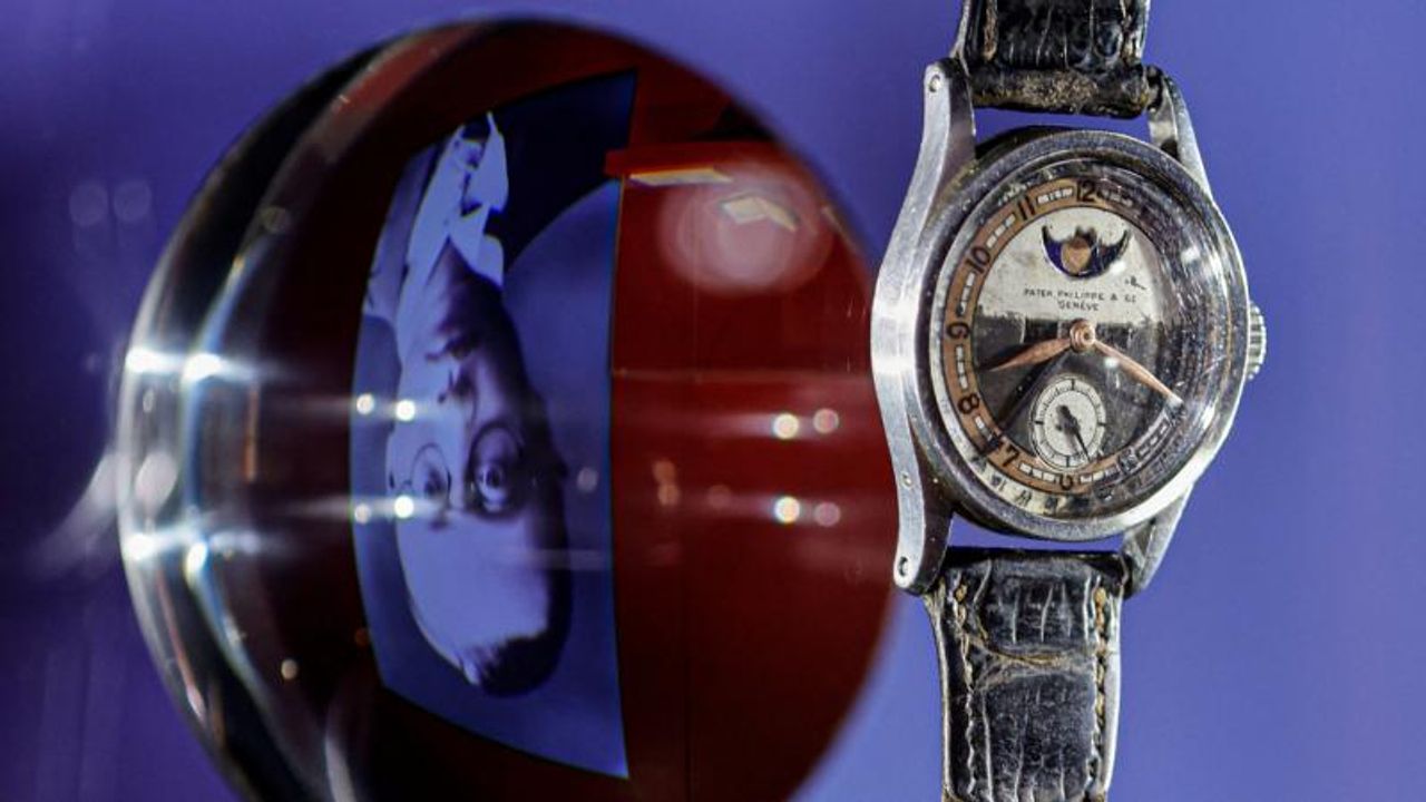 Çin'de 'Son İmparator'un kol saati 5,1 milyon dolara satıldı