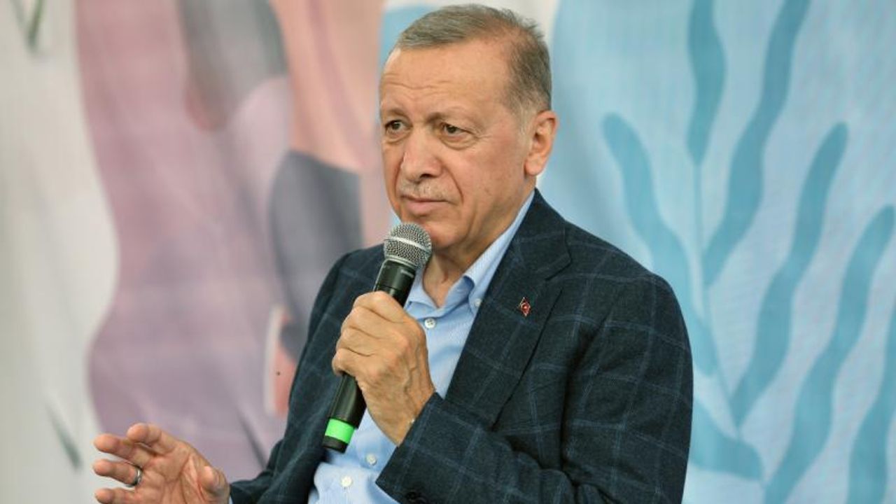 Cumhurbaşkanı Erdoğan'dan deprem bölgesine yatırım müjdesi: Savunma Sanayii tesisleri getiriyoruz