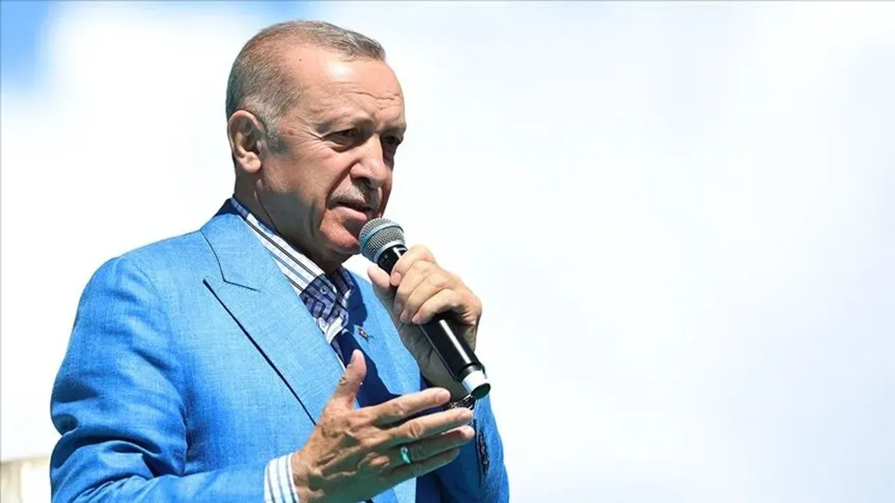 Cumhurbaşkanı Erdoğan: Küçük esnafımızın prim ödeme gün sayısını 7200 güne indiriyoruz