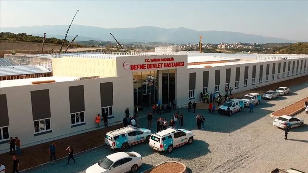 Hatay'da Defne Devlet Hastanesinin yapımında sona gelindi
