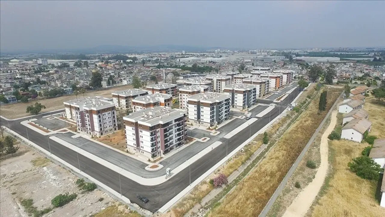 Mersin'de uygulanan "Yerinde Kentsel Dönüşüm Projesi" mahallenin çehresini değiştirdi