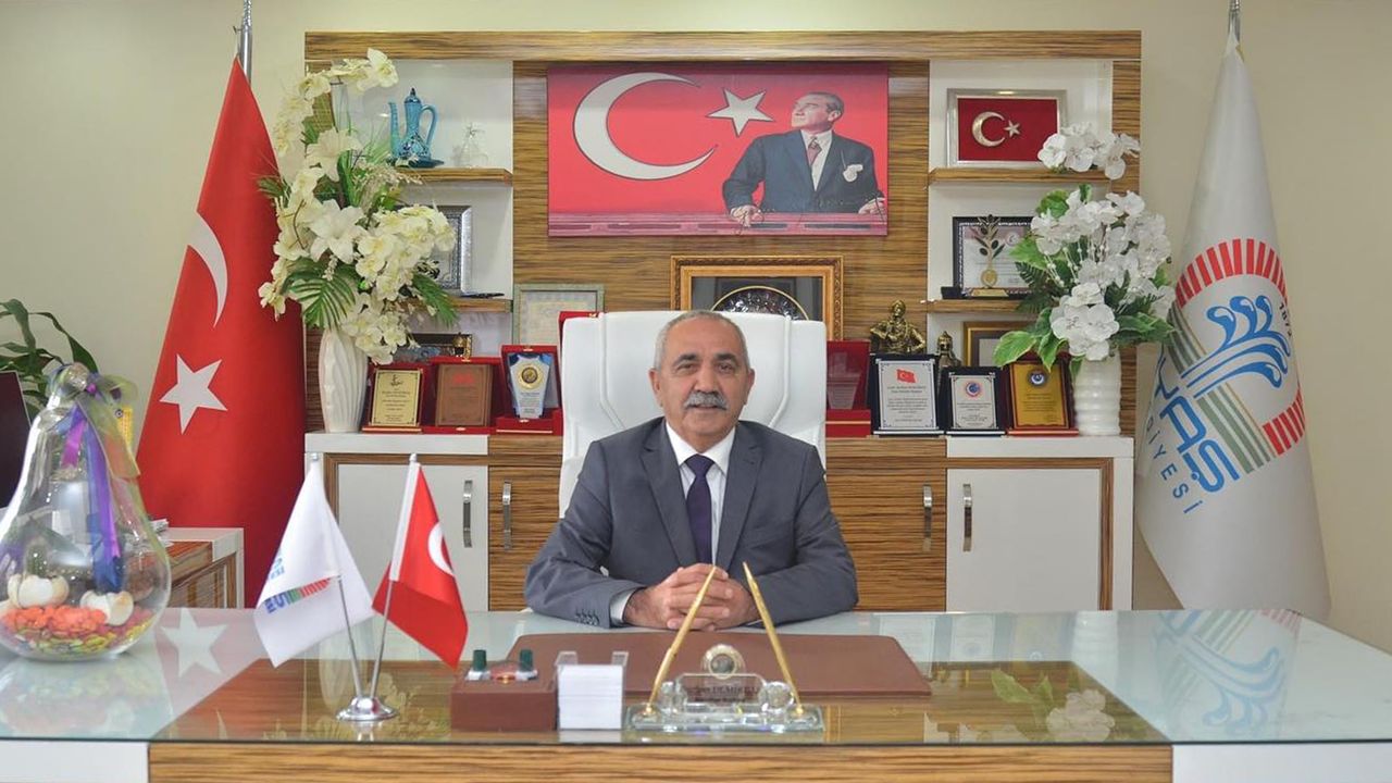 Ayaş Belediye Başkanı  Burhan Demirbaş hayatını kaybetti