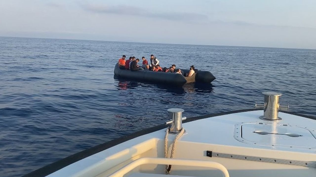 Bodrum açıklarında 42 düzensiz göçmen kurtarıldı