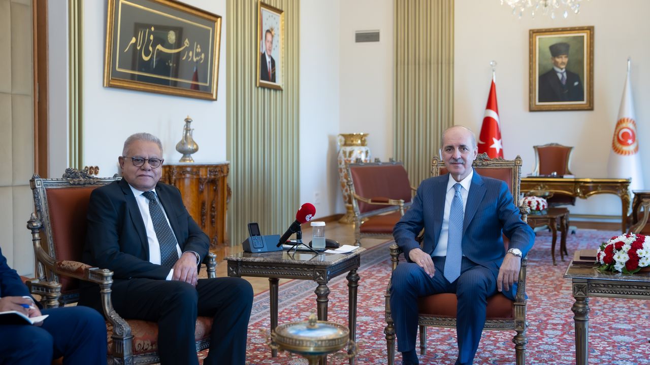 TBMM Başkanı Kurtulmuş, Pakistan'ın Ankara Büyükelçisi Cüneyd'i kabul etti