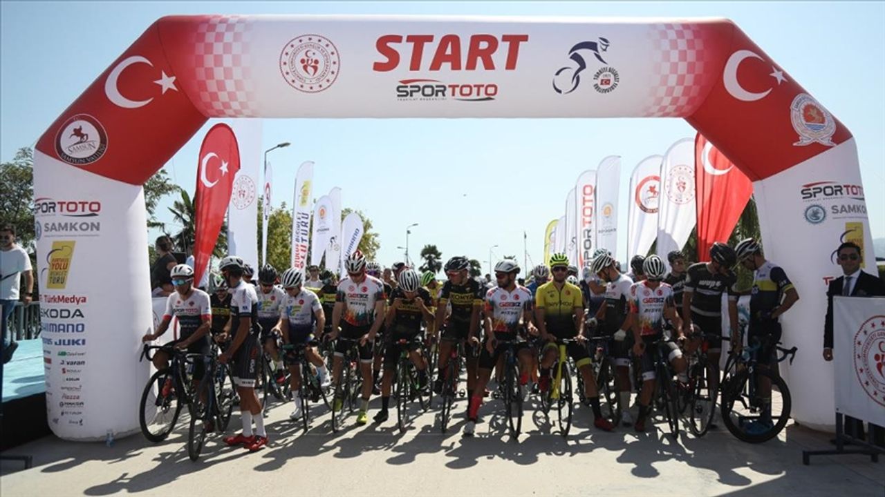 Samsun'dan Ankara'ya kadar sürecek Kurtuluş Yolu Bisiklet Turu başladı