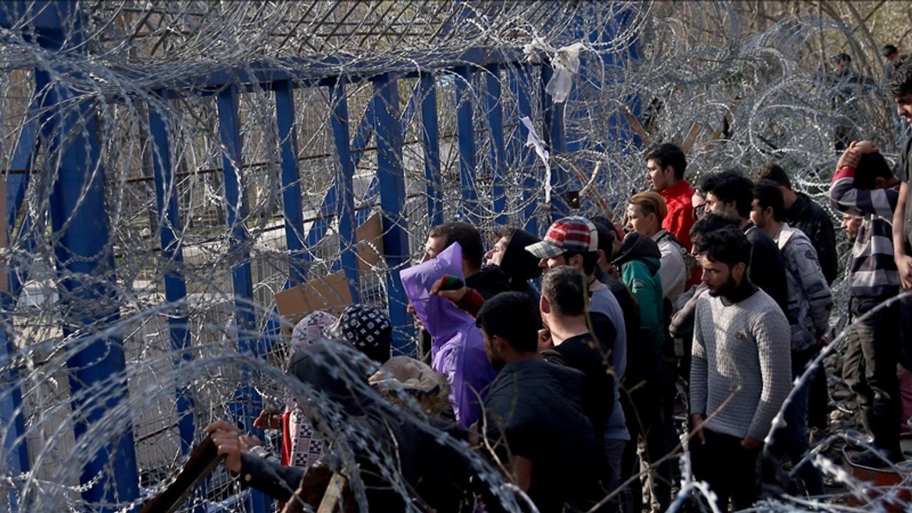 Balkan sınırlarında düzensiz göçmen ve çocuklara yönelik şiddet Avrupa'ya göçü durdurmuyor