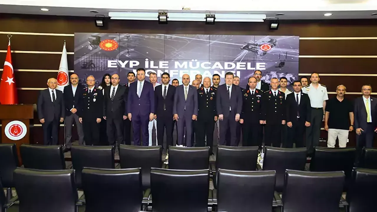 Savunma Sanayii Başkanlığı'ndan EYP ile Mücadele Konferansı