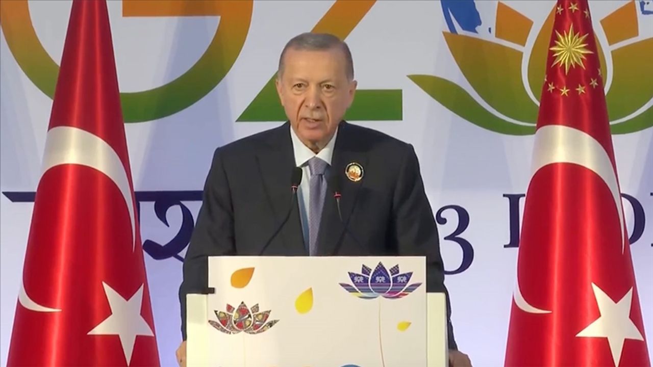 Cumhurbaşkanı Erdoğan: Tahıl meselesinde Rusya'yı dışlayan bir sürecin sürdürülebilir olma ihtimali çok düşüktür