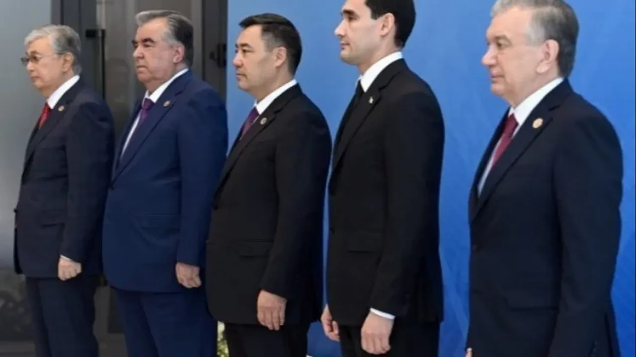 Türk dünyası liderleri, Başbakan Scholz'un davetiyle Almanya'ya gidecek