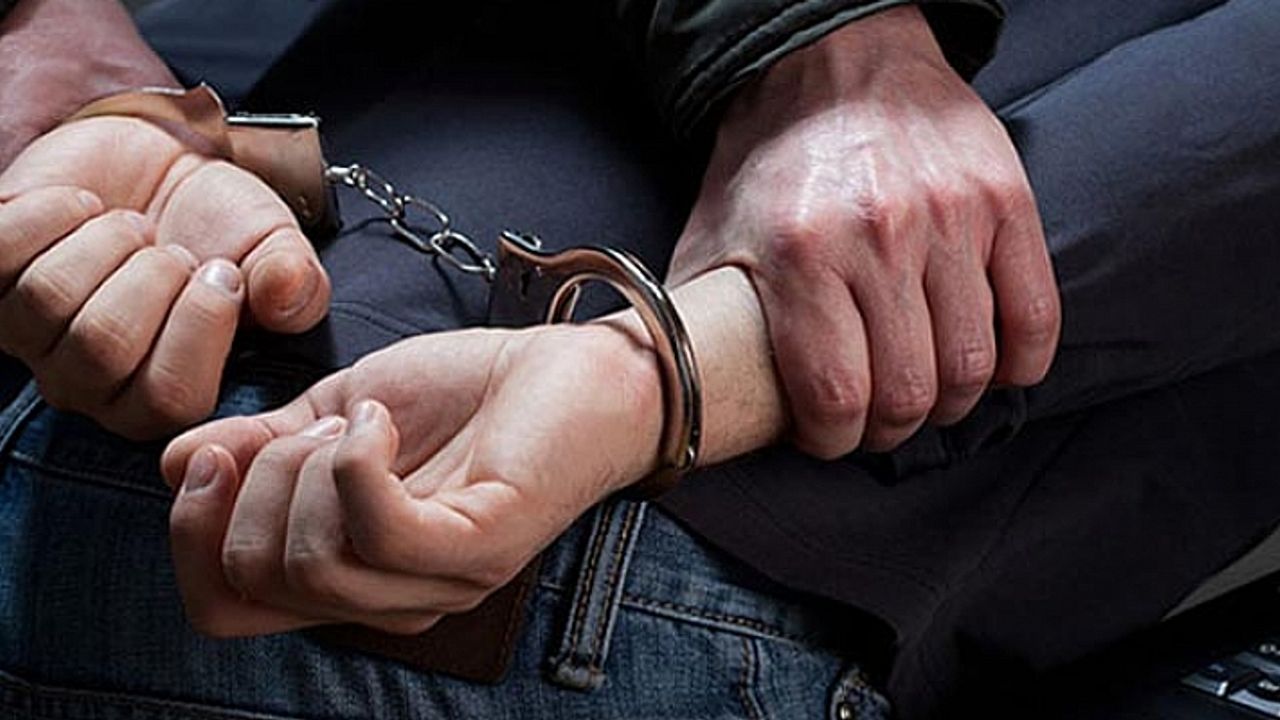 İstanbul merkezli suç örgütü operasyonunda yakalanan 43 zanlıdan 22'si tutuklandı