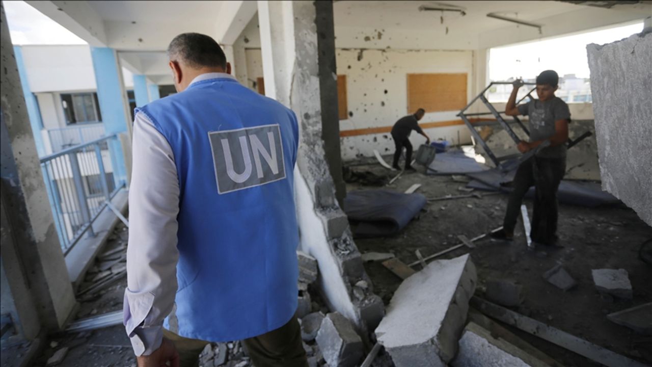 UNRWA: Gazze'deki meslektaşlarımızdan bazıları İsrail saldırılarında öldürüldü