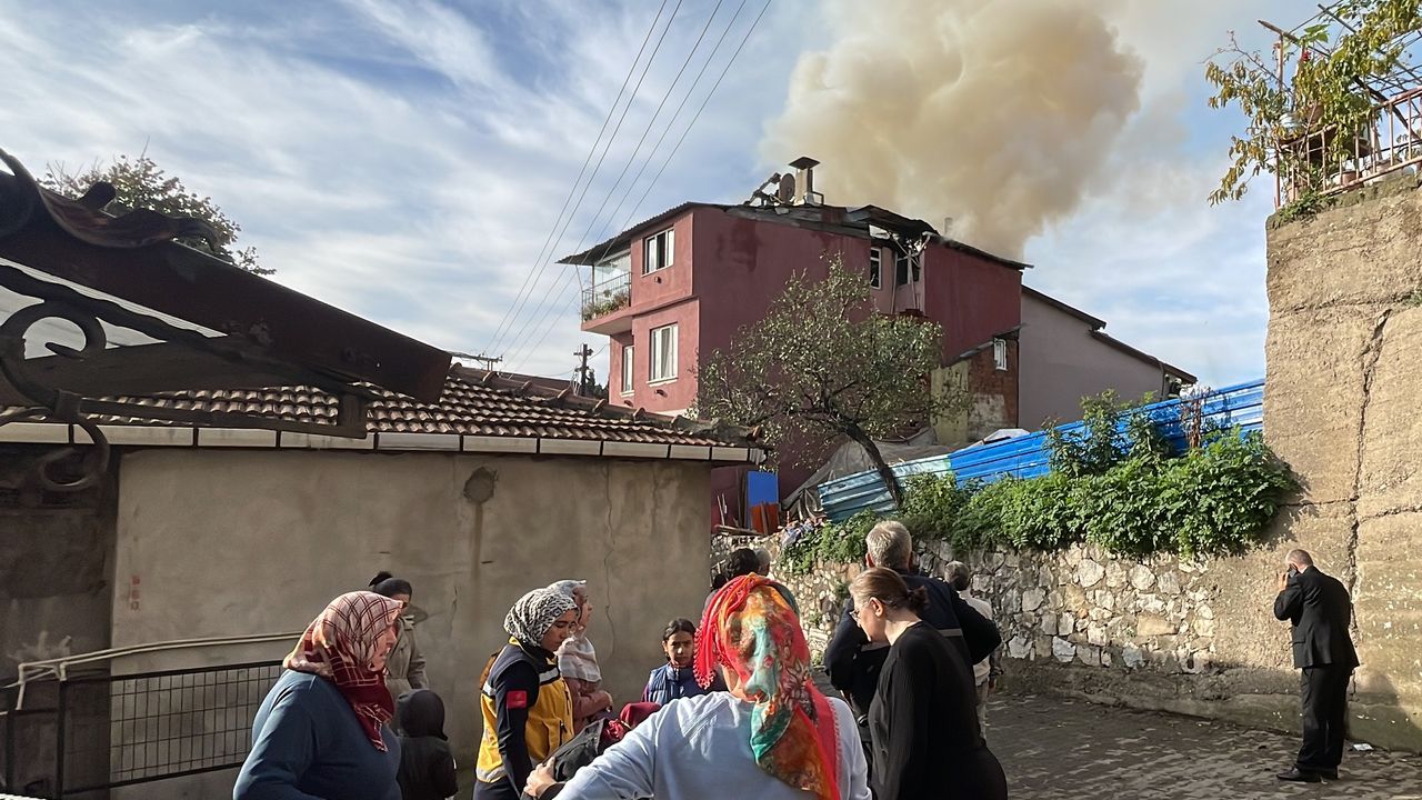 Kocaeli'de doğalgaz sobasından çıkan yangın söndürüldü