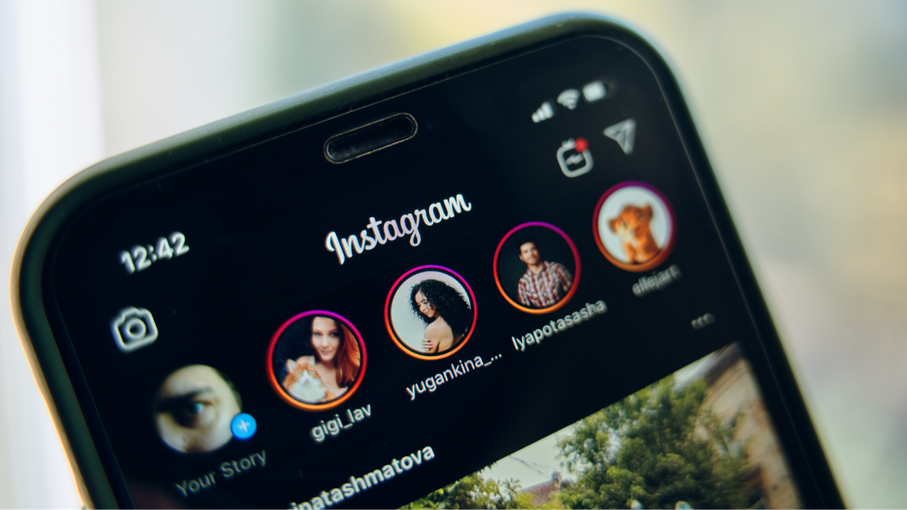 Instagram hikayeler ile sınırlı kalmıyor: Yakın arkadaşlara özelliği genişletiliyor
