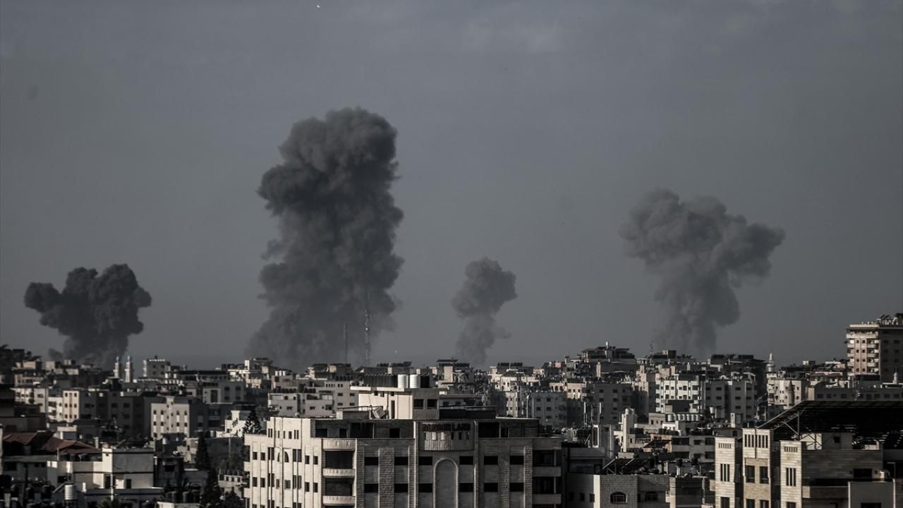 İsrail'den hastane yakınına yeni hava saldırısı