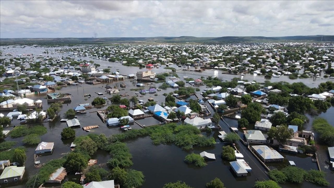 Somali'nin güney bölgelerinde şiddetli yağışlar nedeniyle "su baskını" uyarısı