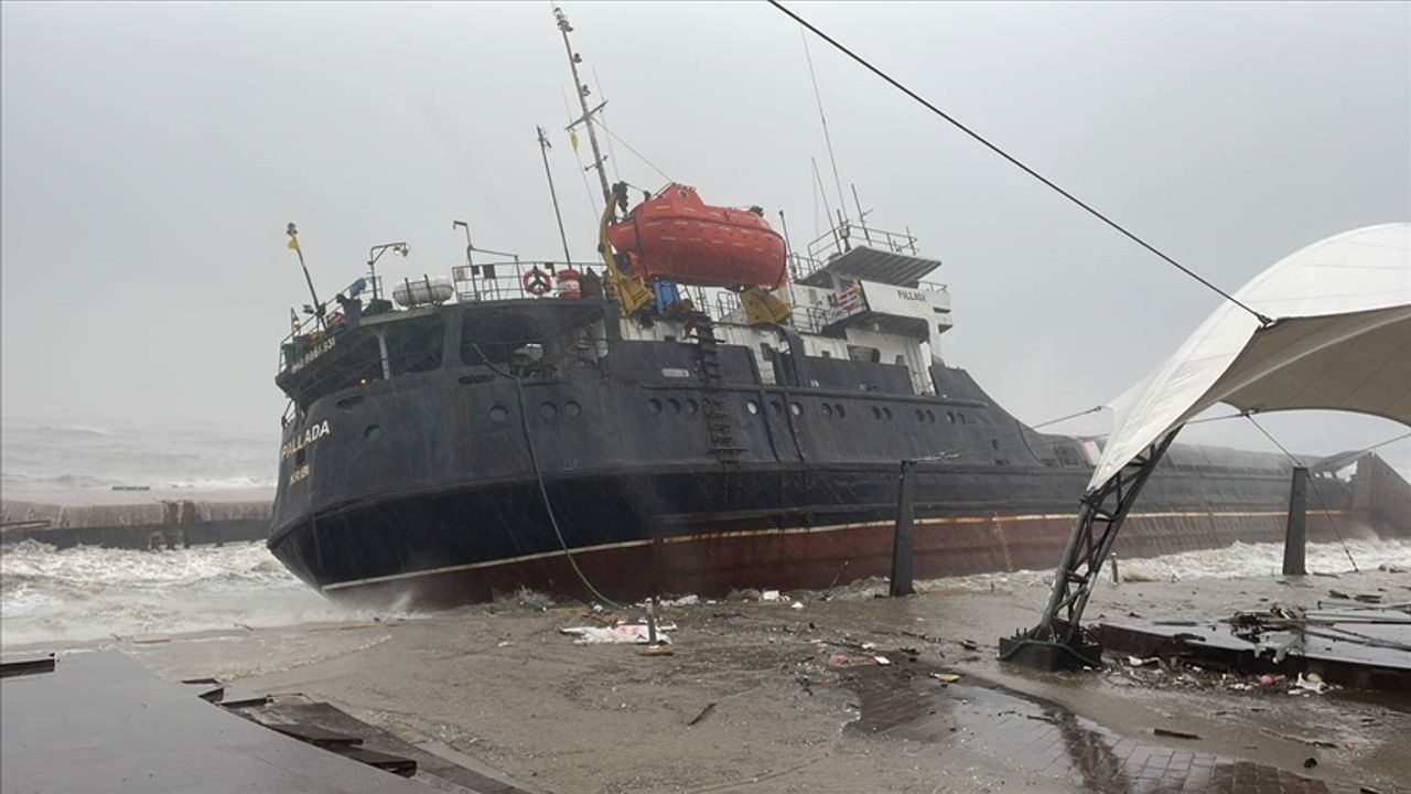 AFAD'dan Zonguldak'ta fırtınadan etkilenen gemilerle ilgili açıklama
