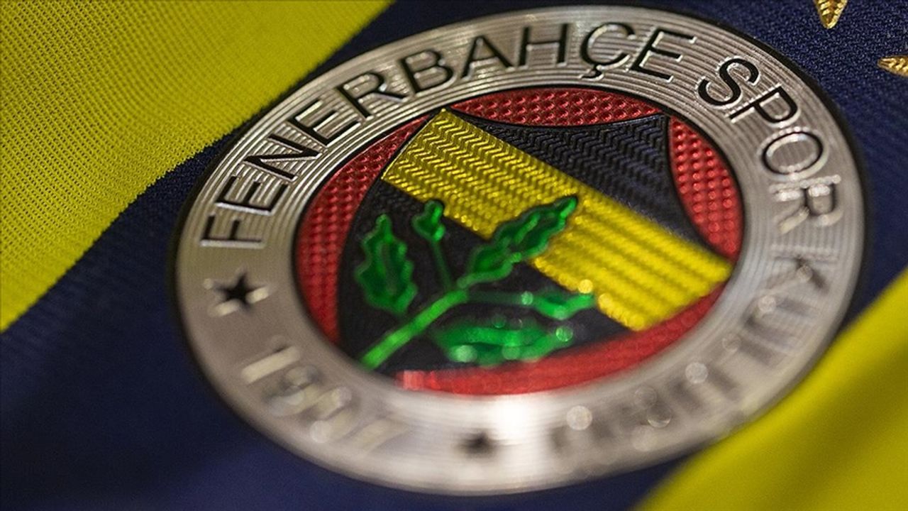 Fenerbahçe'nin borcunun 8 milyar 276 milyon lira olduğu açıklandı