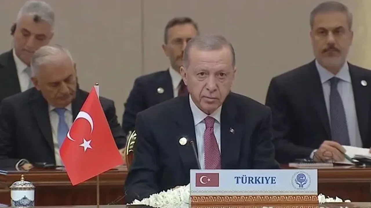 Cumhurbaşkanı Erdoğan: Batılı ülkeler İsrail'in katliamını uzaktan seyrediyor