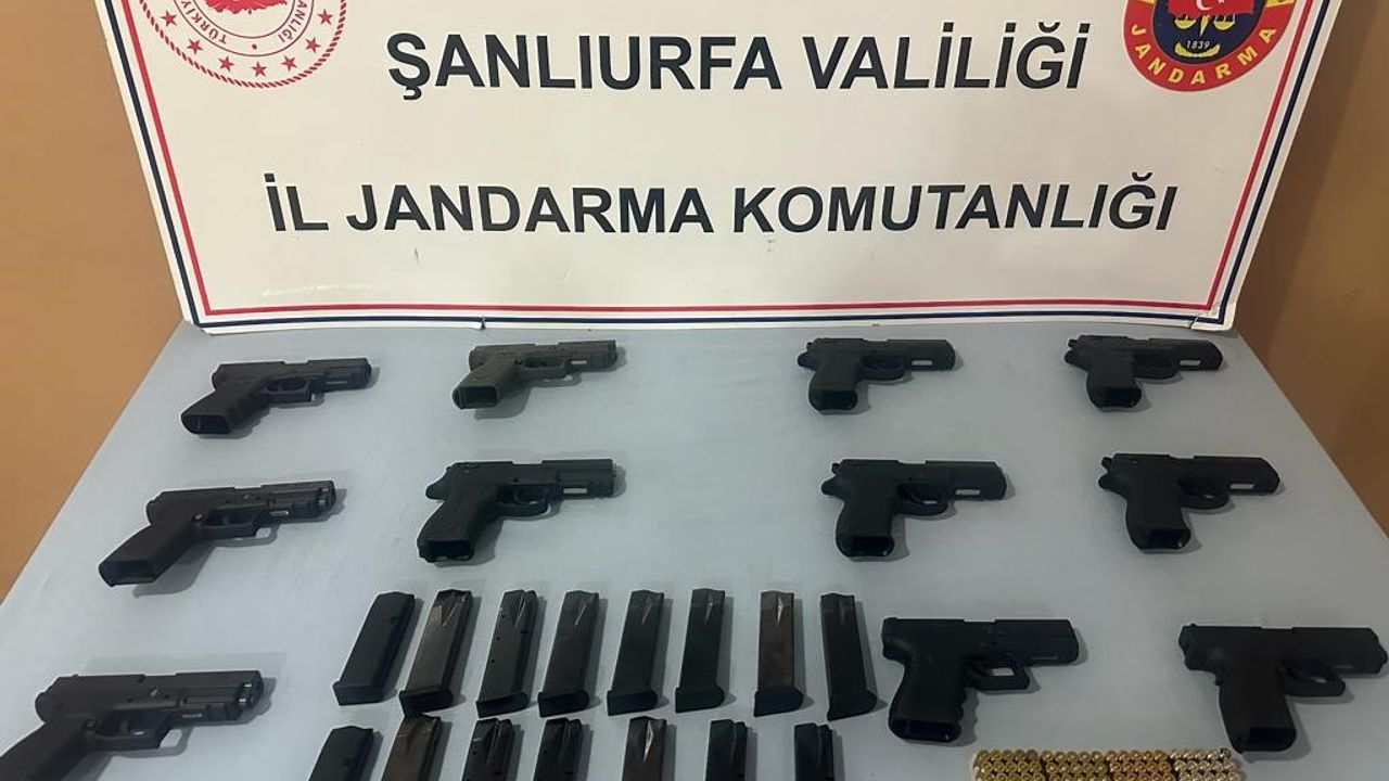 Şanlıurfa’da 11 ruhsatsız tabanca ele geçirildi: 3 gözaltı