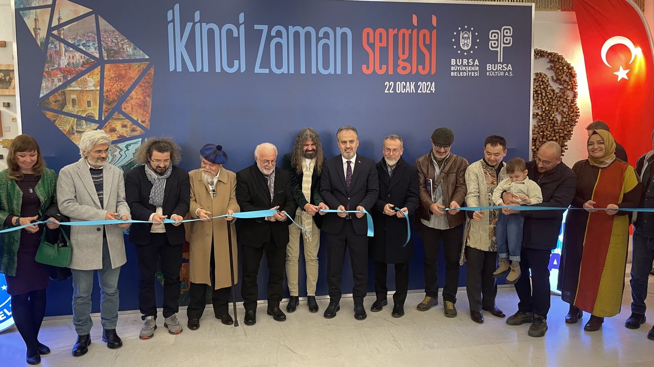 Yerli ve yabancı sanatçıların Bursa'yı anlattığı "İkinci Zaman" sergisi açıldı