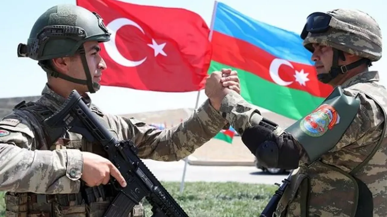 Aliyev: Türkiye Cumhuriyeti'nin Azerbaycan'a desteği diğer ülkelere mesajdı
