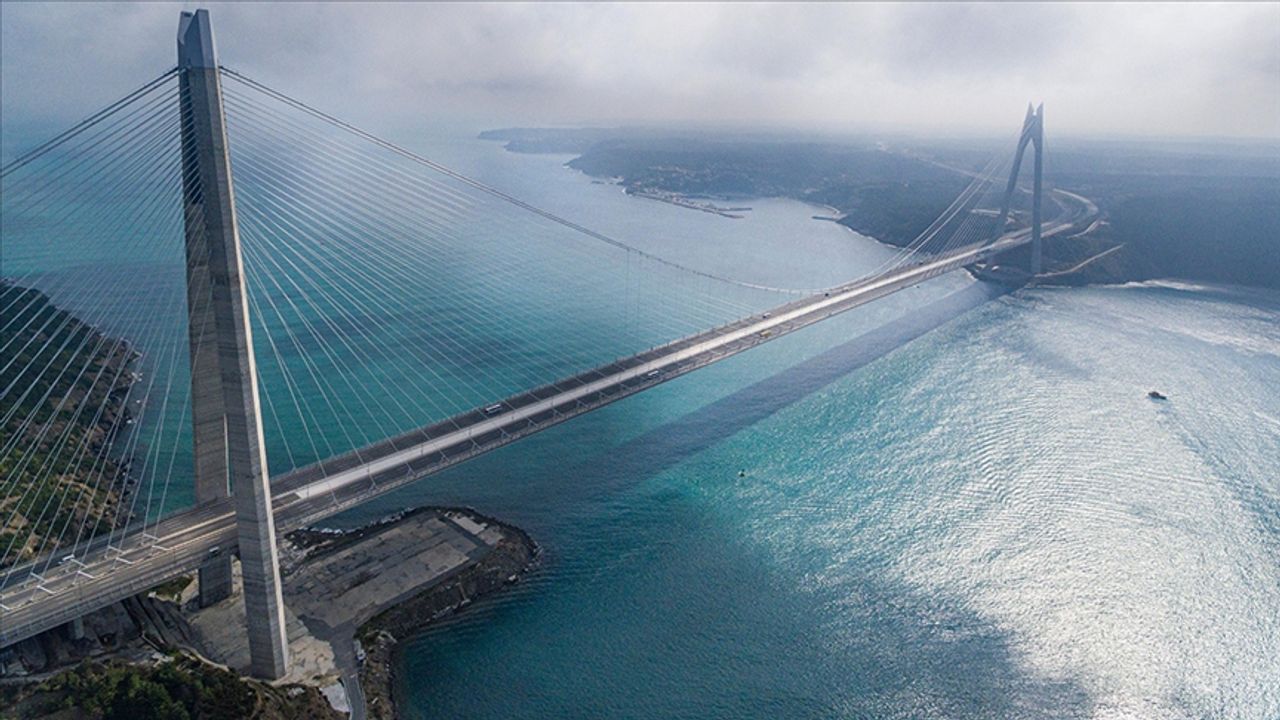 Bakan Uraloğlu: Yavuz Sultan Selim Köprüsü'nden geçecek demir yolu 120 kilometre uzunluğunda olacak