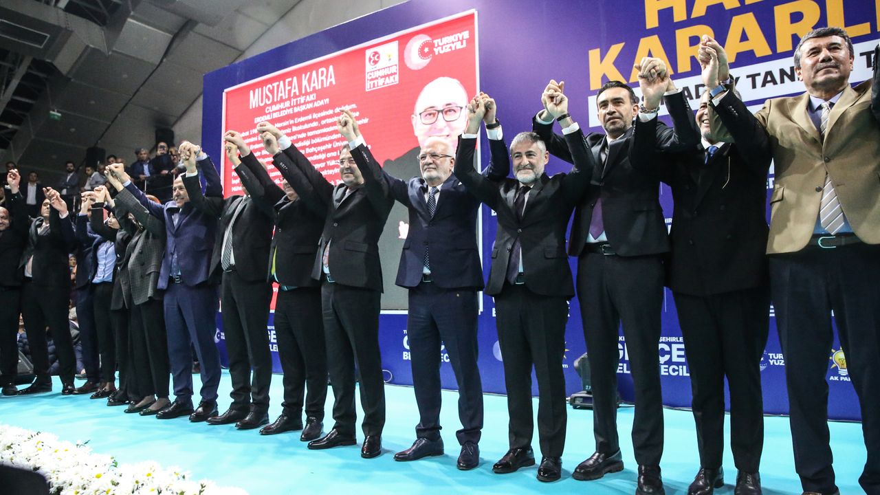 Mersin'de Cumhur İttifakı'nın ilçe belediye başkan adayları tanıtıldı -  Bengü Türk